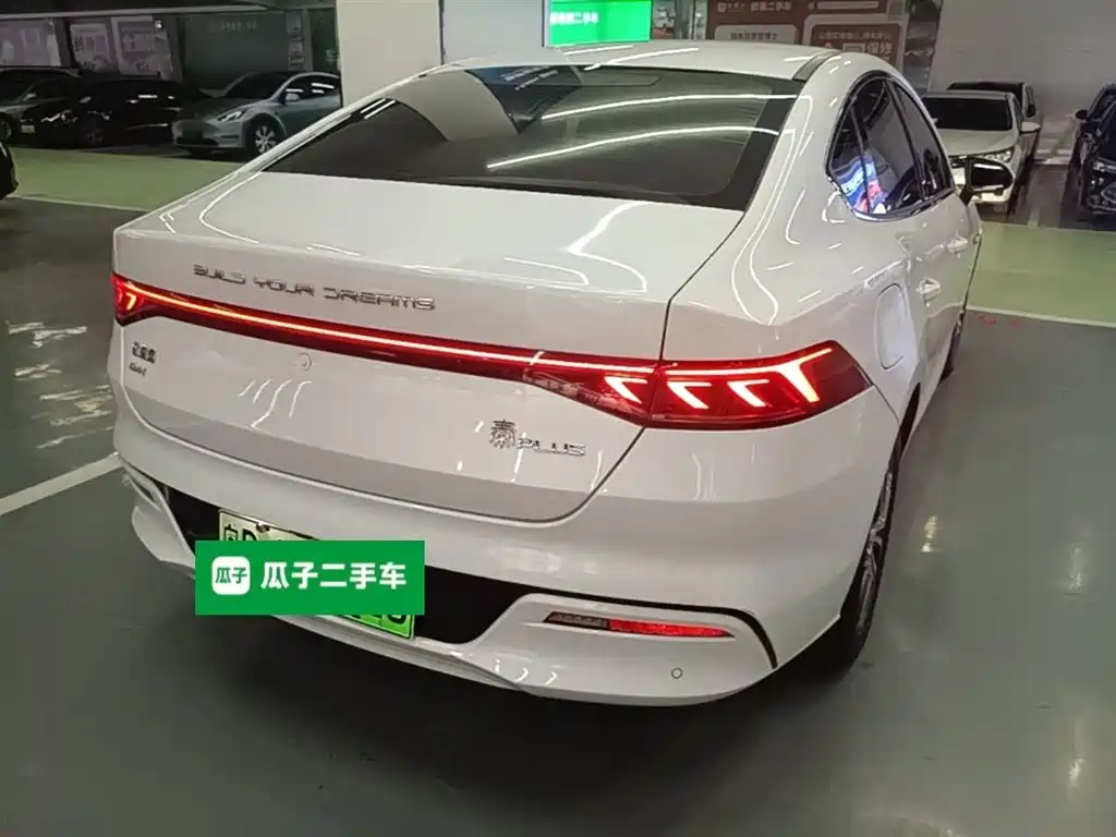 BYD Qin PLUS 2021 DM-i 55KM Flagship фото 7