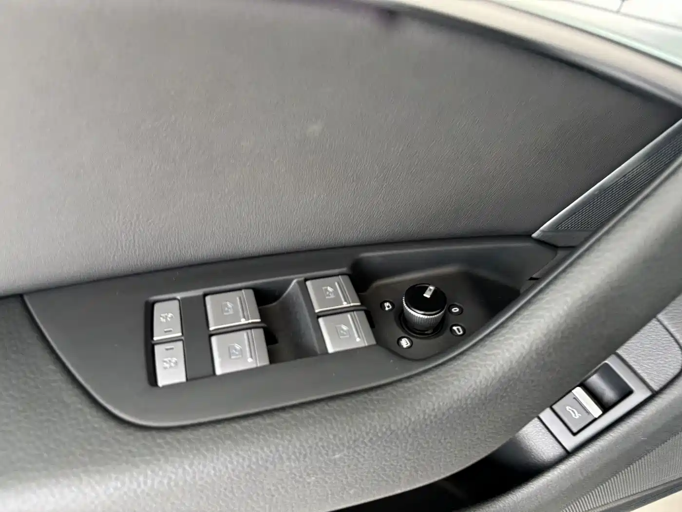 Audi A6L, миниатюра 11