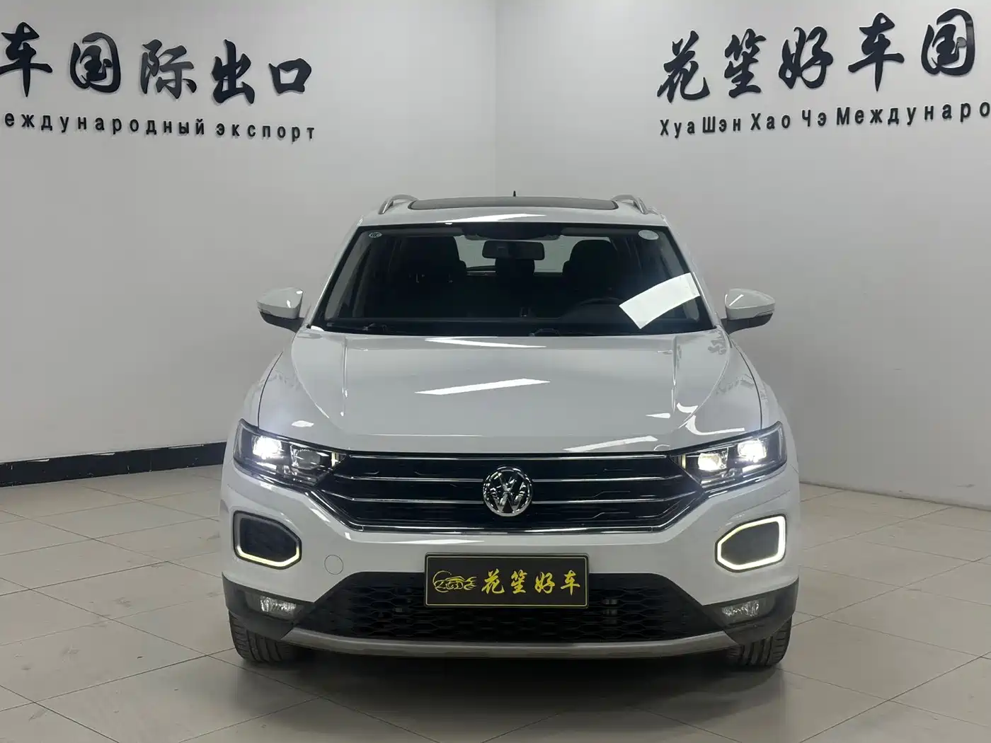 Volkswagen T-ROC 2022 280TSI DSG 2WD Elite PLUS фото 2