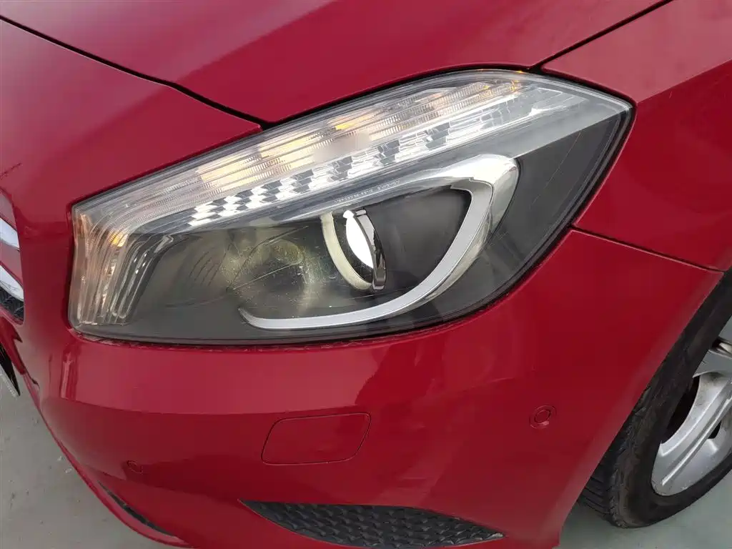 Mercedes-Benz A-Class (Import) 2015 A 180 фото 24
