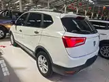 Фото 5 - Baojun 560