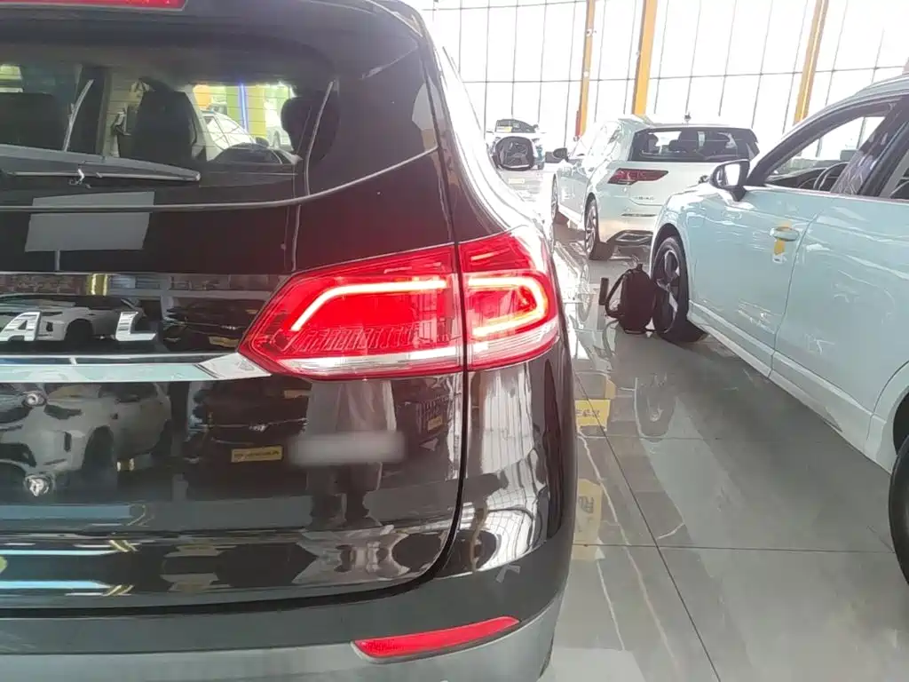 Photo 8 - Haval H4