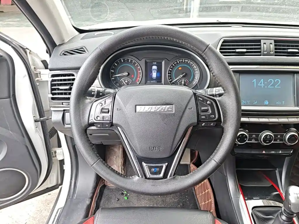 Фото 11 - Haval H2