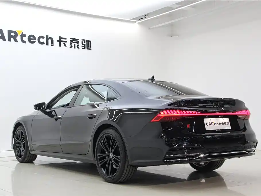 Audi A7L 2024 45 TFSI quattro Premium Luxury фото 7