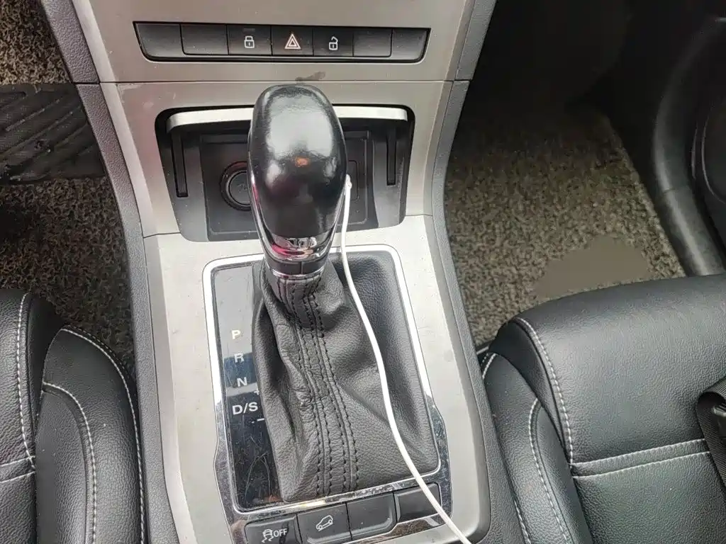 MG Roewe RX5 2017 2017 20T Automatic Luxury Edition