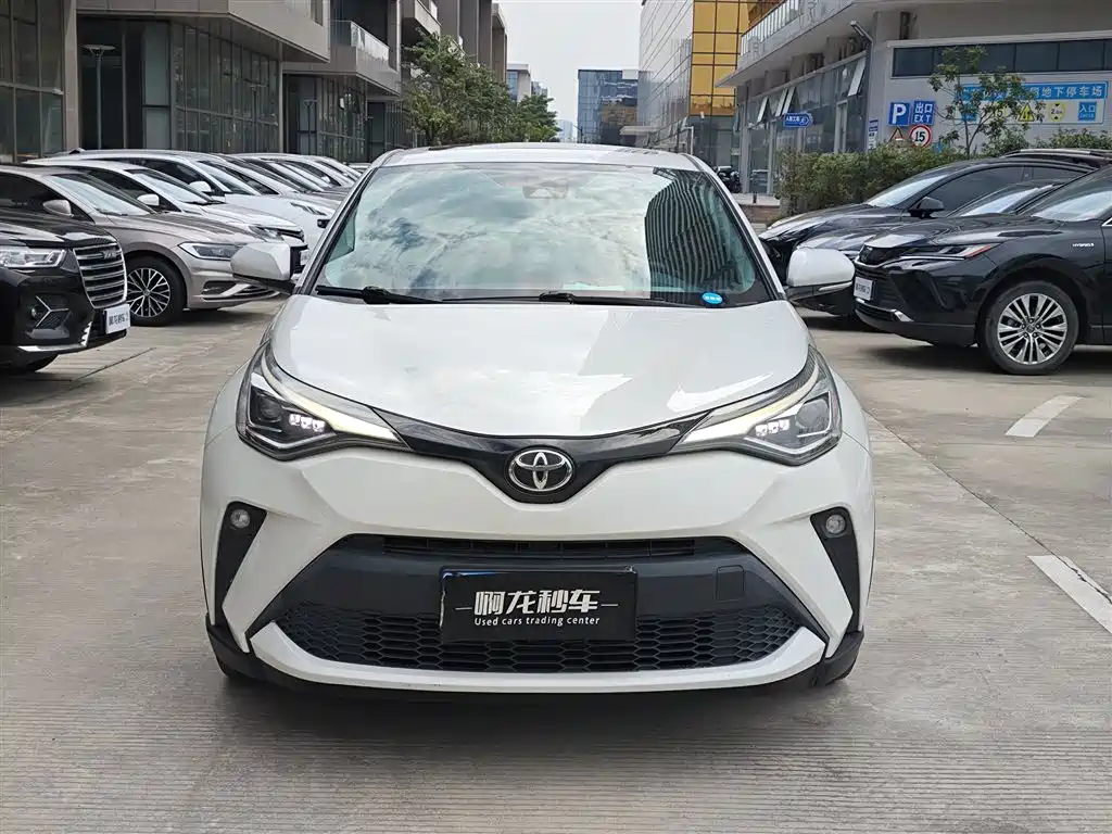 Toyota C-HR 2022 2021 2.0L Luxury Edition