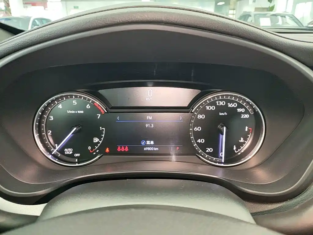 Cadillac XT4 2022 2022 28T FWD Luxury