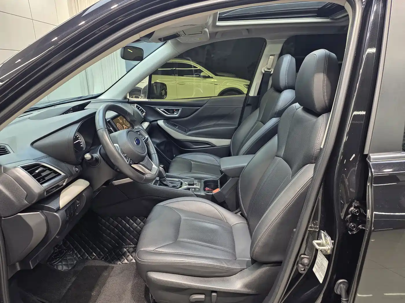 Subaru Forester 2022 2022 2.0i AWD Luxury Edition with EyeSight