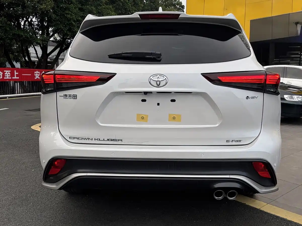 Toyota Crown Kluger 2026 Model 2.5L HEV 4WD Premium Edition фото 9