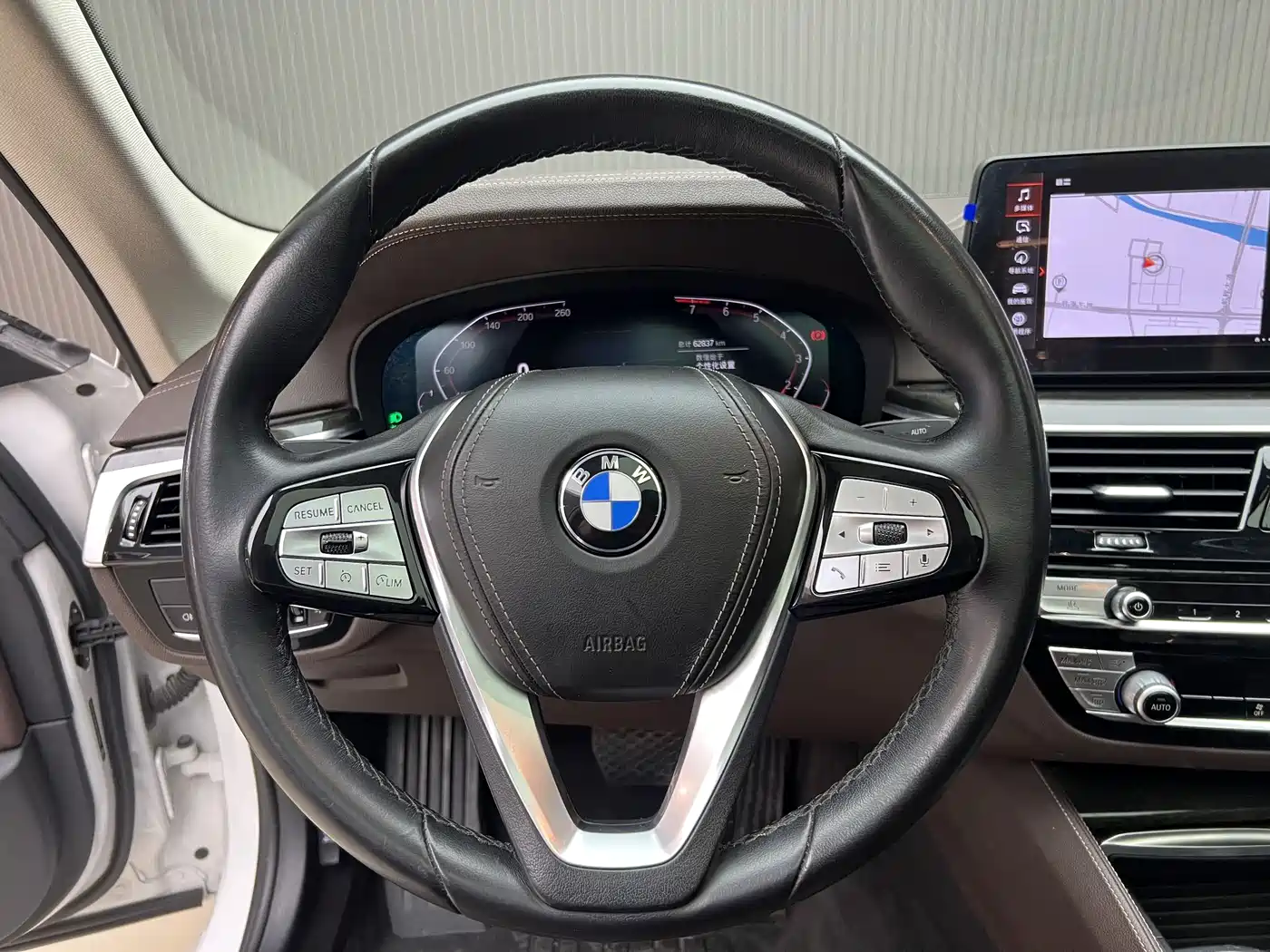 BMW 5 Series 2022 525Li Luxury Package фото 6