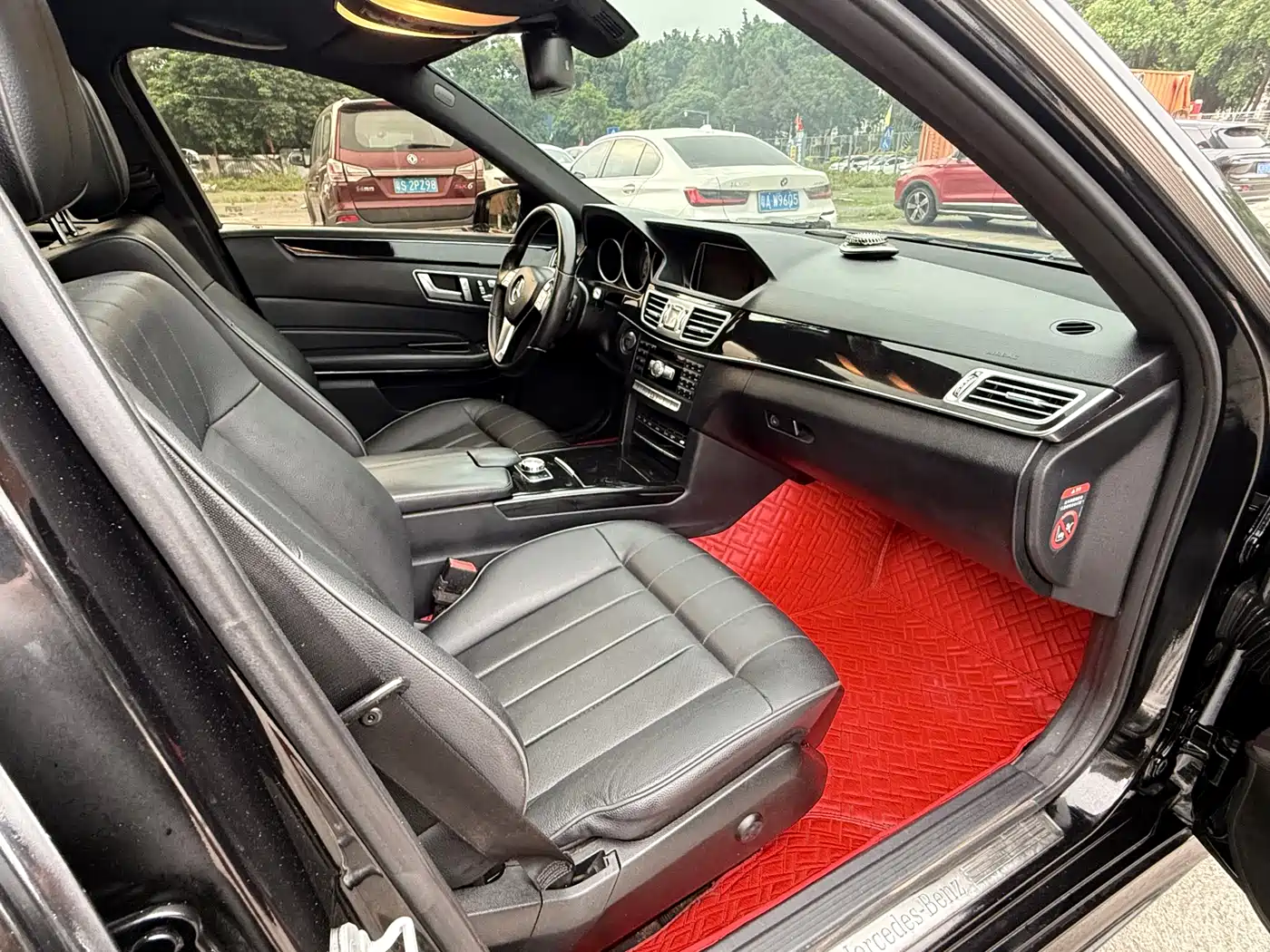 Mercedes-Benz E-Class 2015 E 260 L Sport фото 10