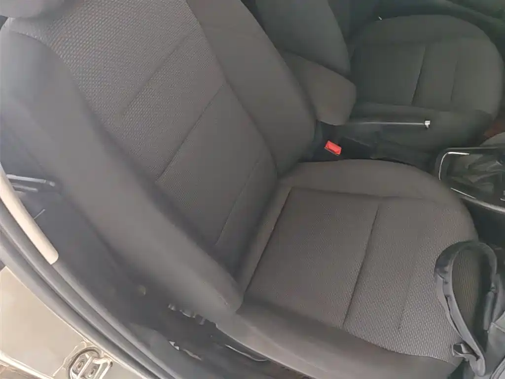 Volkswagen Bora 2018 1.5L Automatic Fashion фото 25