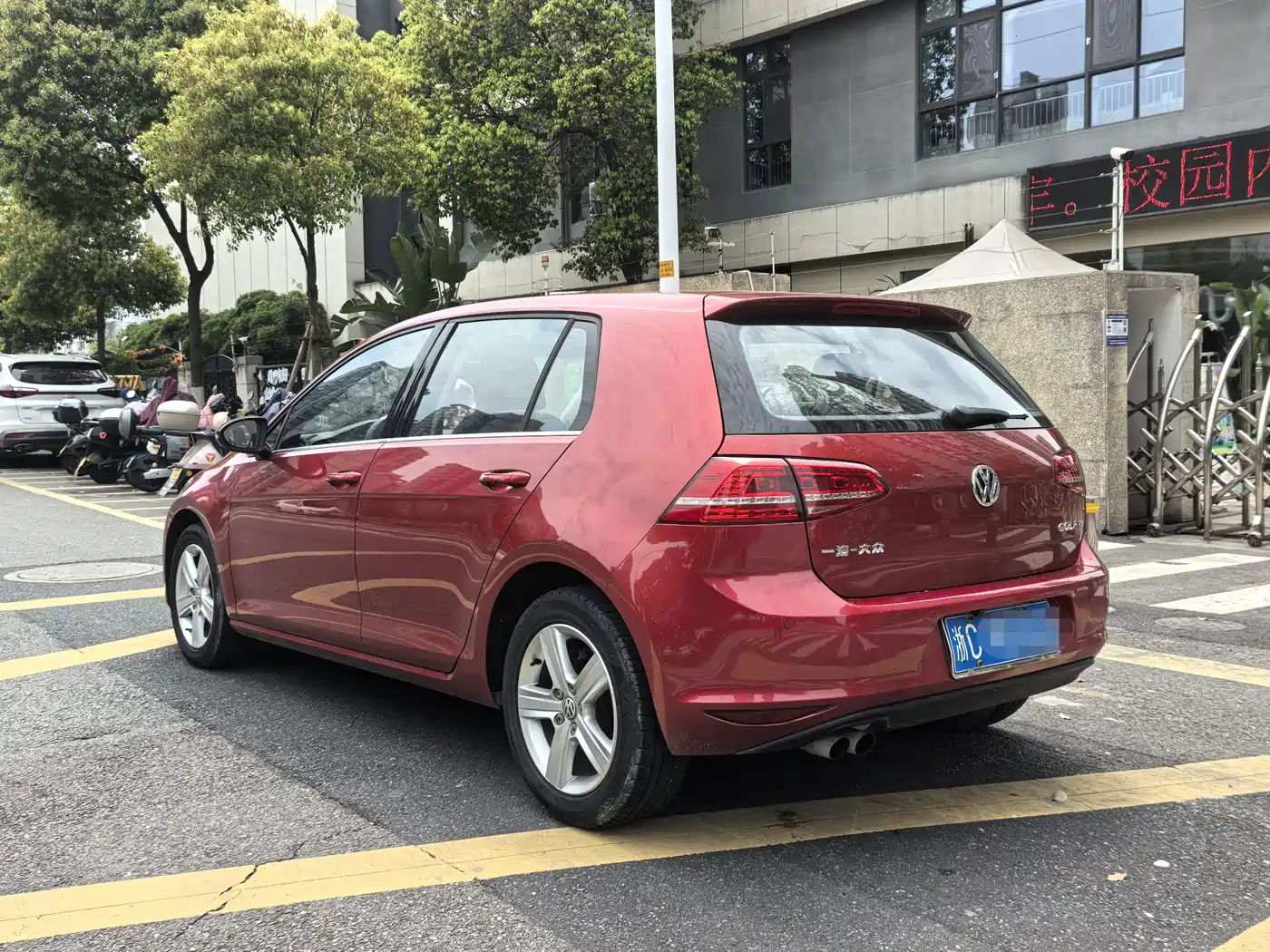 Volkswagen Golf 2014 1.4TSI Automatic Comfort фото 6