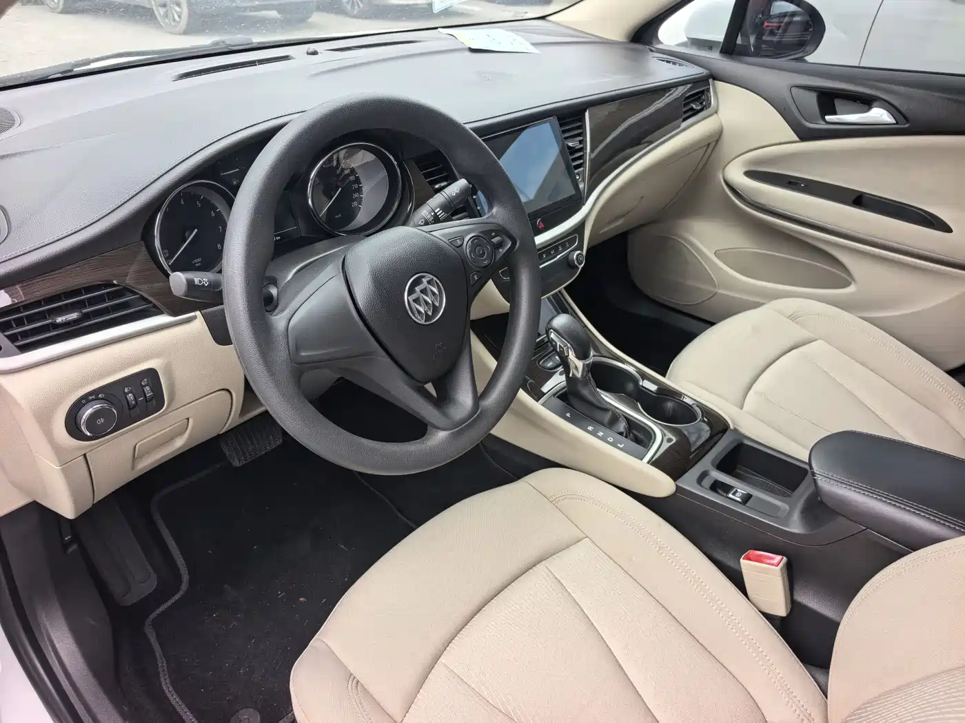 Buick Verano 2018 Sedan 15S Automatic Leading фото 15