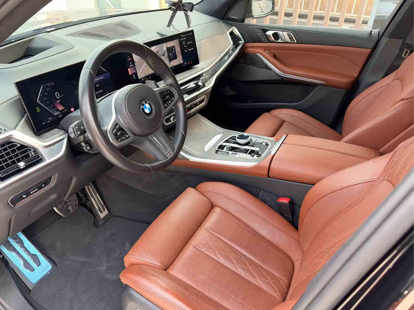 BMW X7 2023 xDrive40i Exclusive M Sport Package фото 7