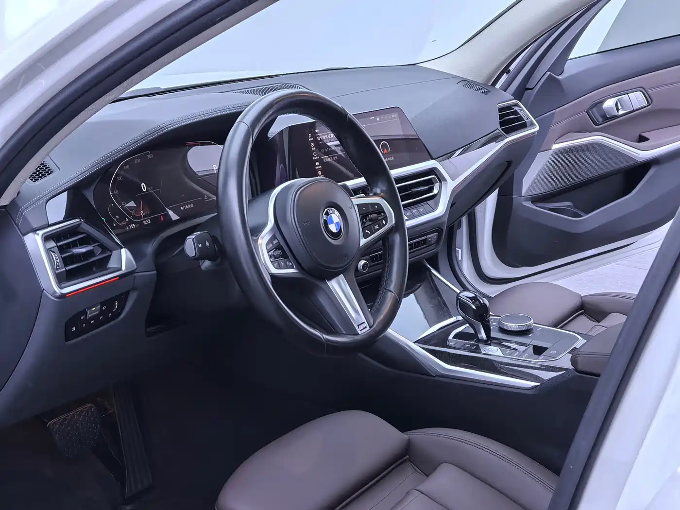 BMW 3 Series 2021 325Li M Sport Package фото 9