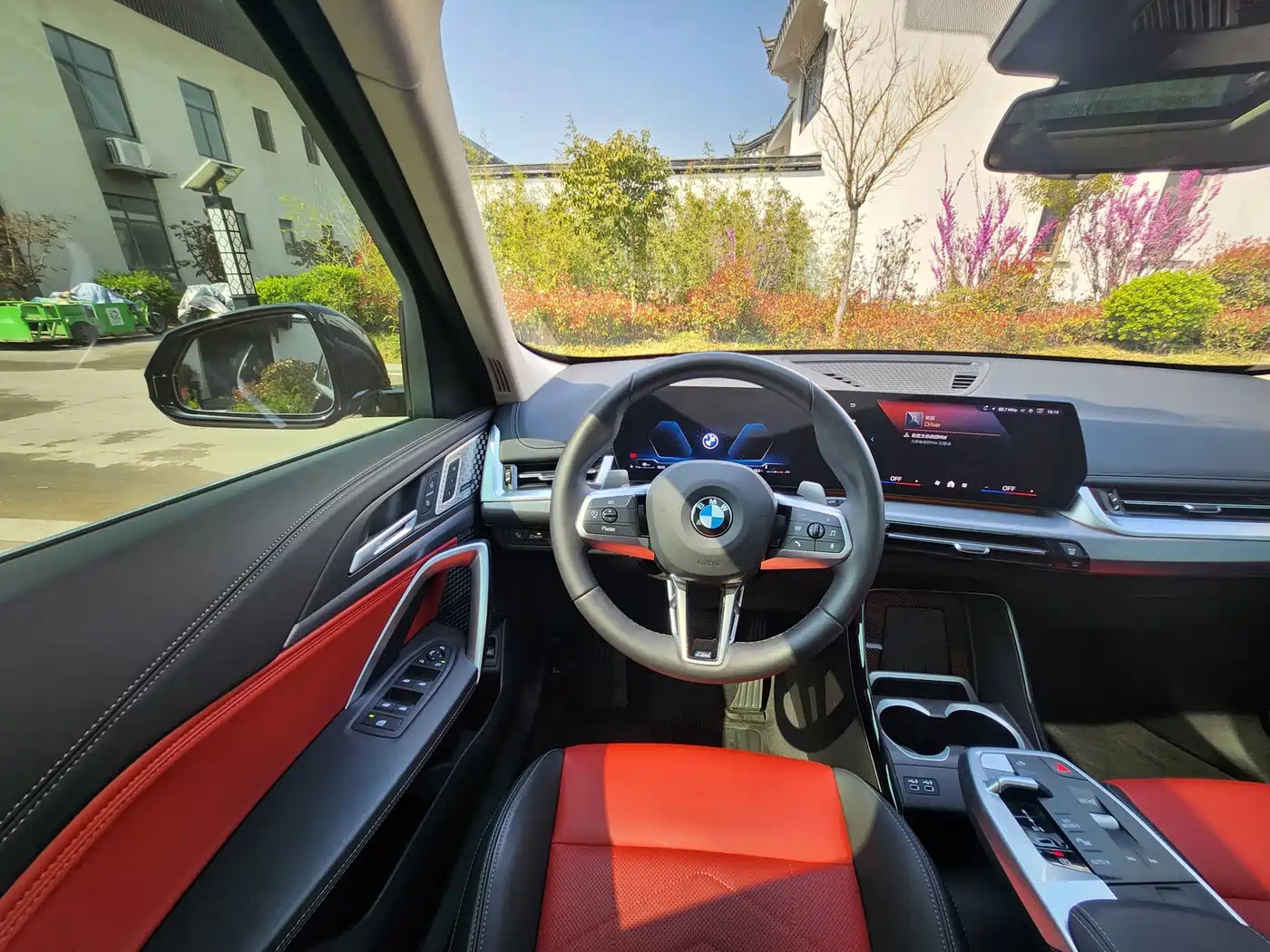 BMW X1 2025 sDrive25Li M Sport Package фото 10