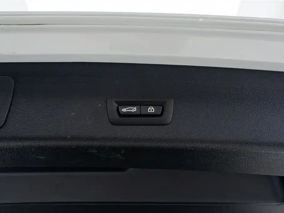 BMW X1 2021 sDrive25Li Leading фото 15