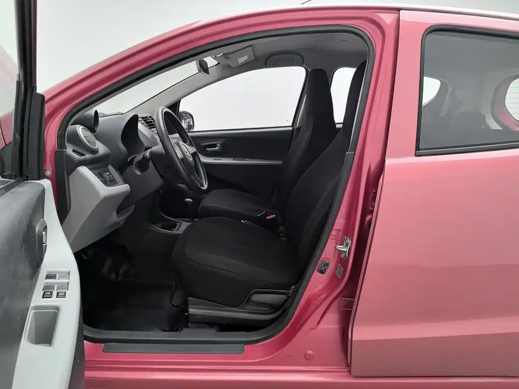 Suzuki Alto 2014 2013 1.0L Automatic Deluxe