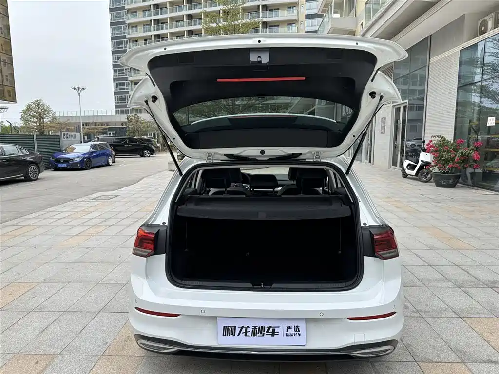Volkswagen Golf 2021 280TSI DSG Pro фото 21