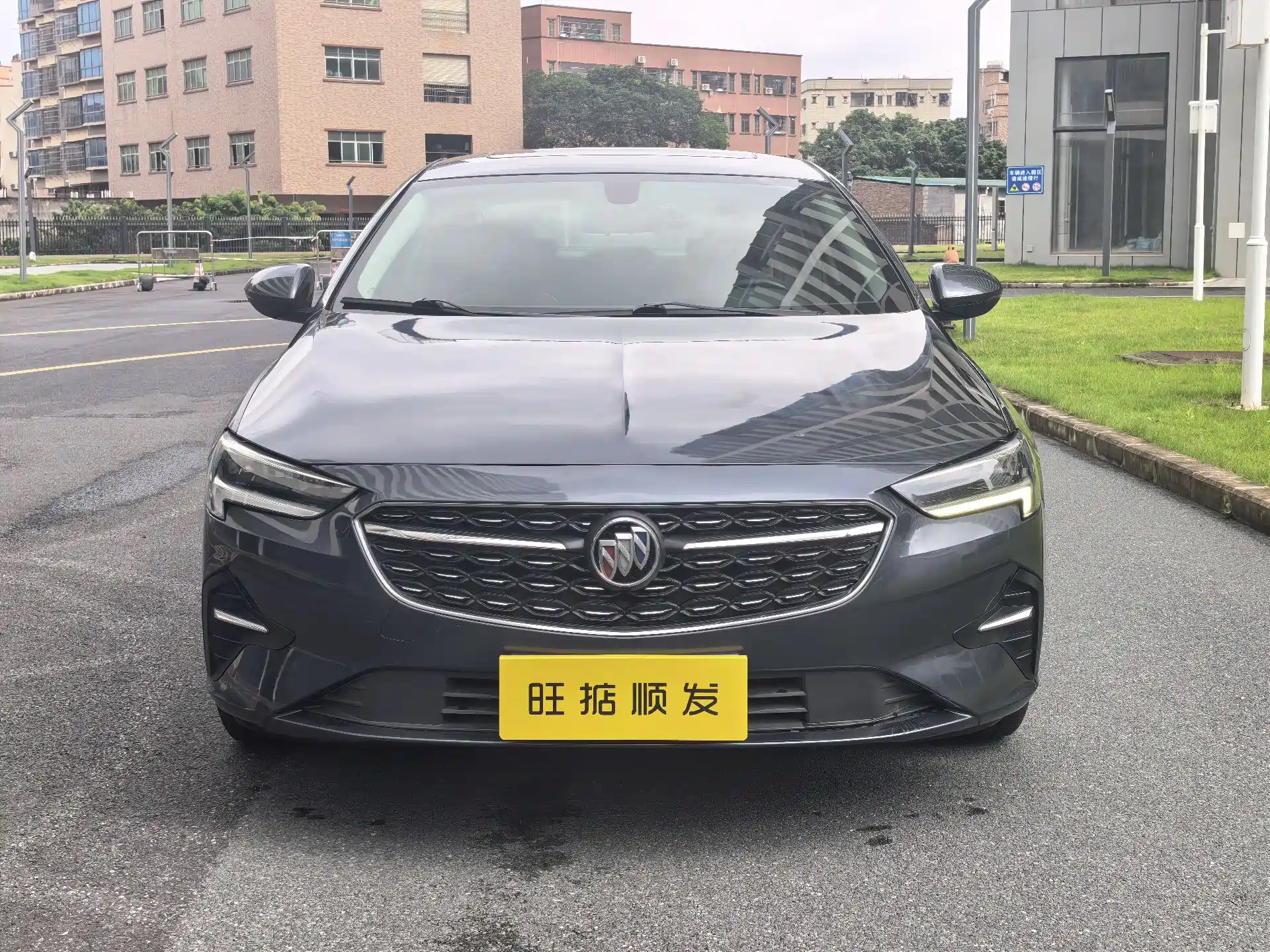 Фото 2 - Buick Regal