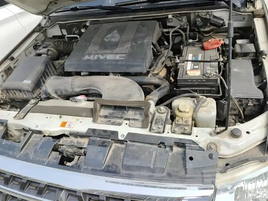 Mitsubishi Pajero 2006 Model 3.8L AT GLS фото 10