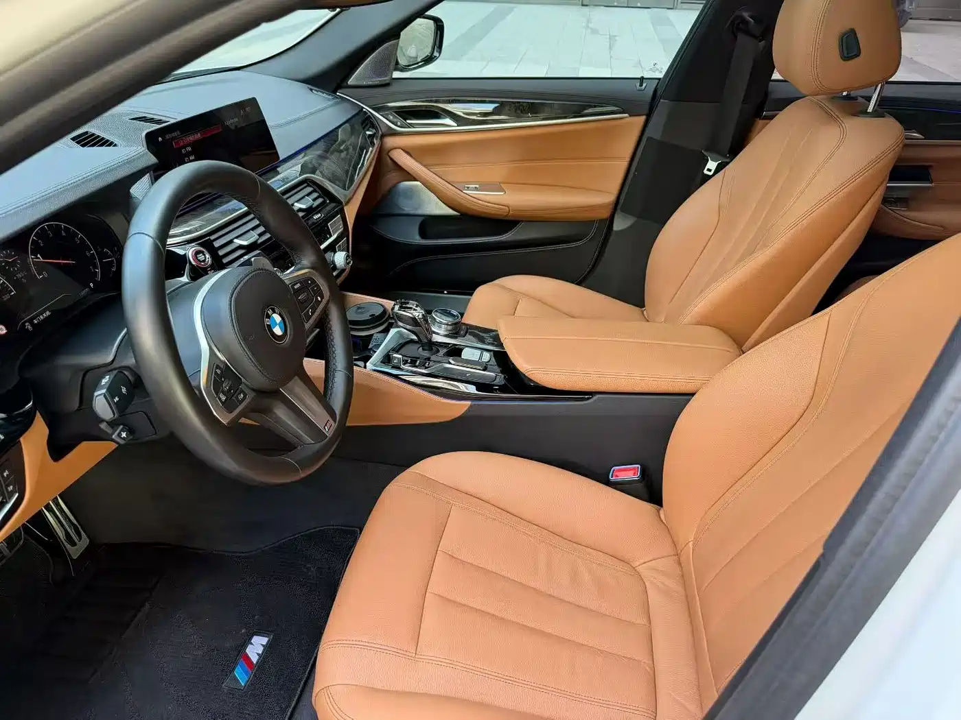 BMW 5 Series 2019 530Li Leading M Sport Package фото 4