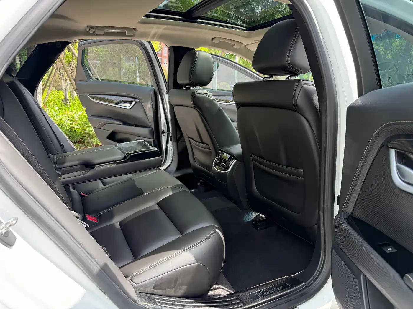 Cadillac XTS 2018 28T Technology фото 10
