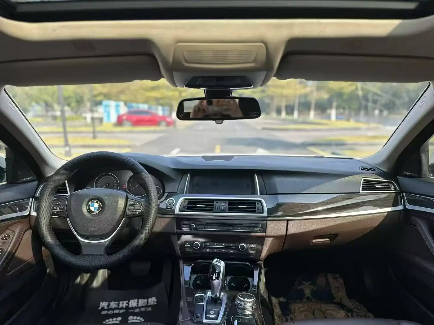 BMW 5 Series 2014 525Li Luxury Design Package фото 7