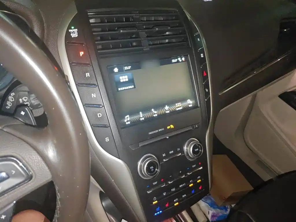 Lincoln MKC 2019 2017 2.0T 4WD Elegance Edition