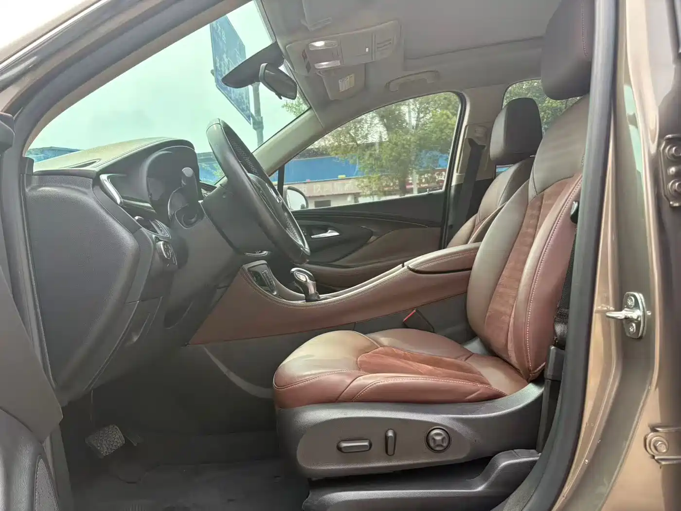 Buick Envision Plus 2017 20T 2WD Luxury фото 4