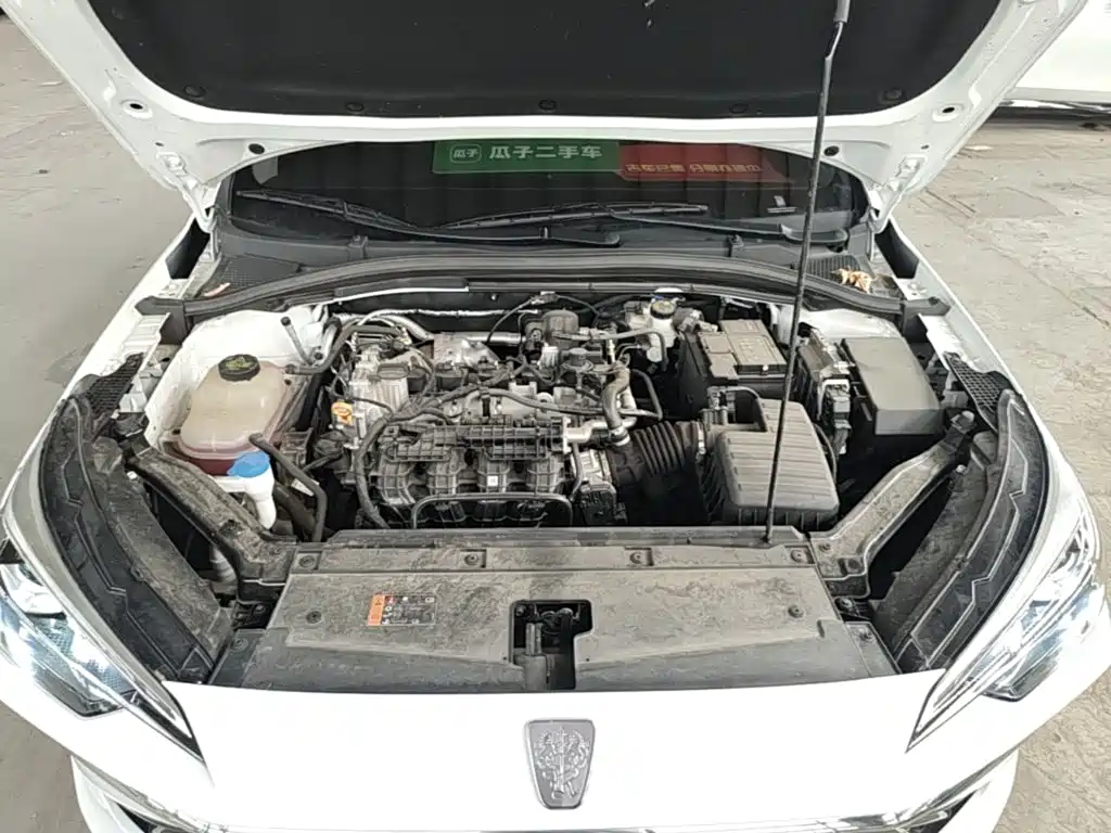 Roewe i5 2025 2023 1.5L CVT Luxury Edition