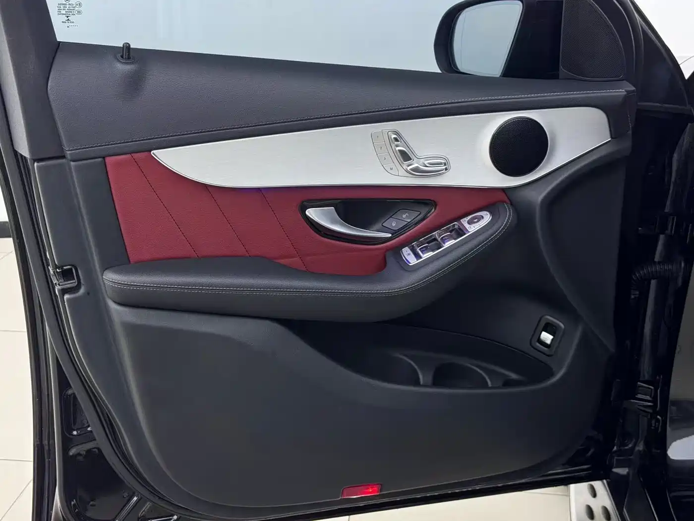 Mercedes-Benz GLC Coupe 2020 GLC 260 4MATIC Coupe SUV фото 11