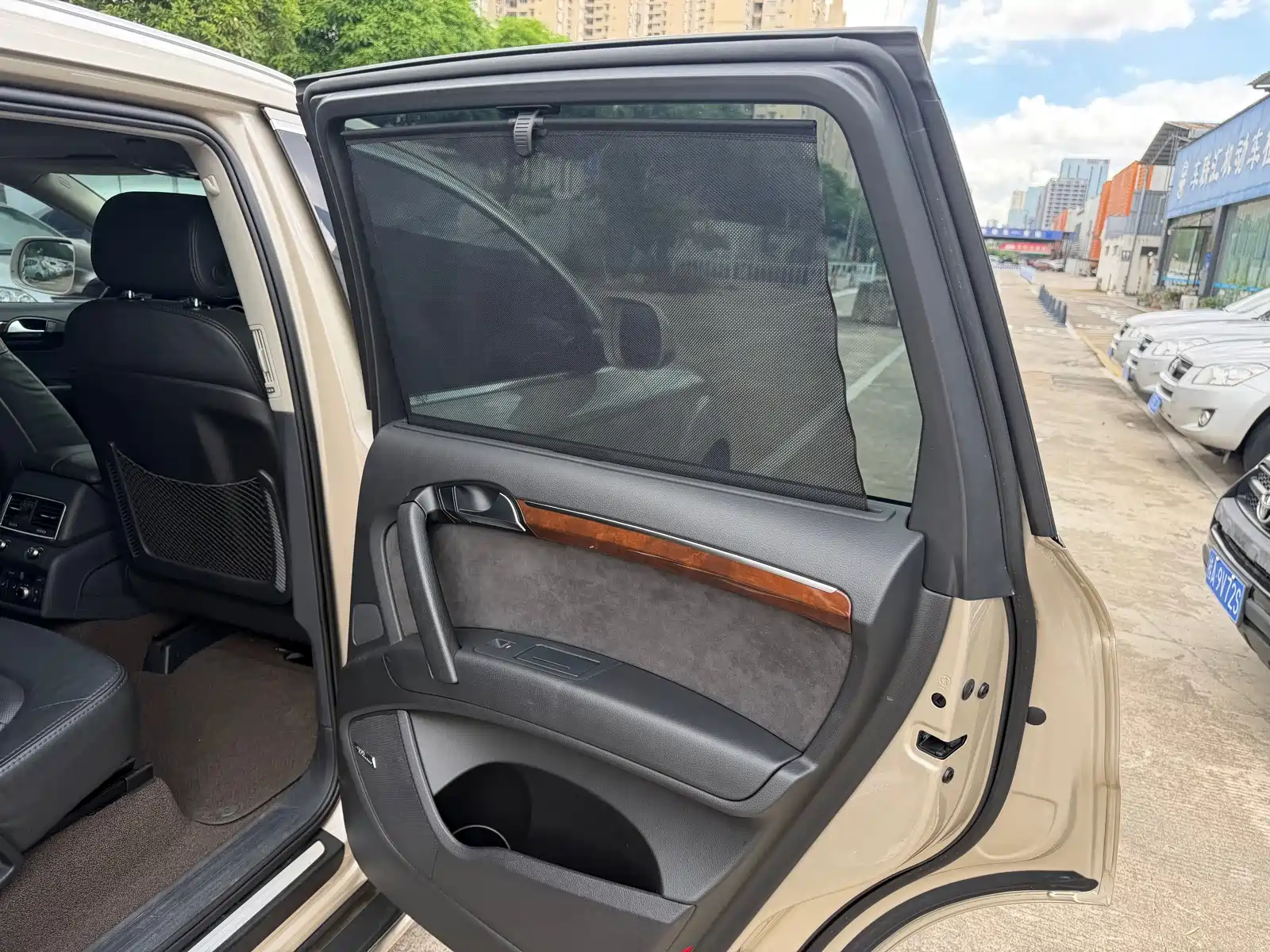 Фото 21 - Audi Q7