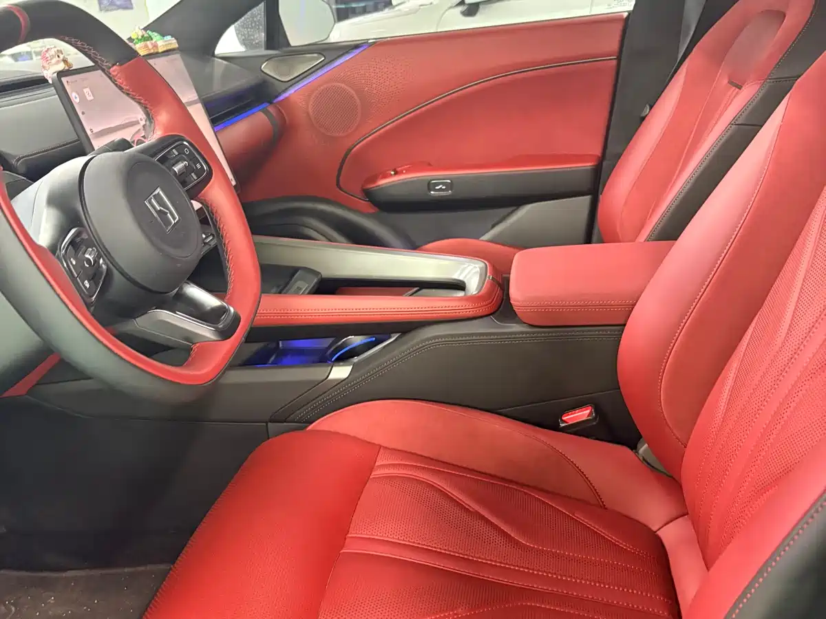 ZEEKR EXTREME KRYPTON 007GT