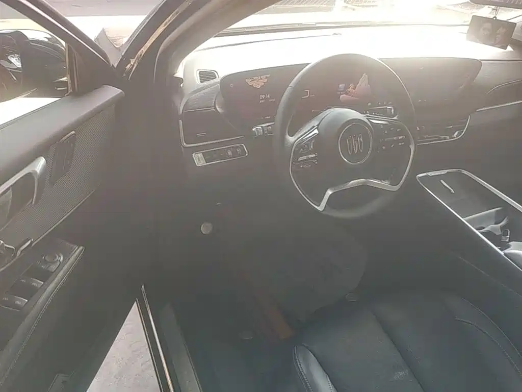 Buick LaCrosse 2023 28T Premium Edition фото 16