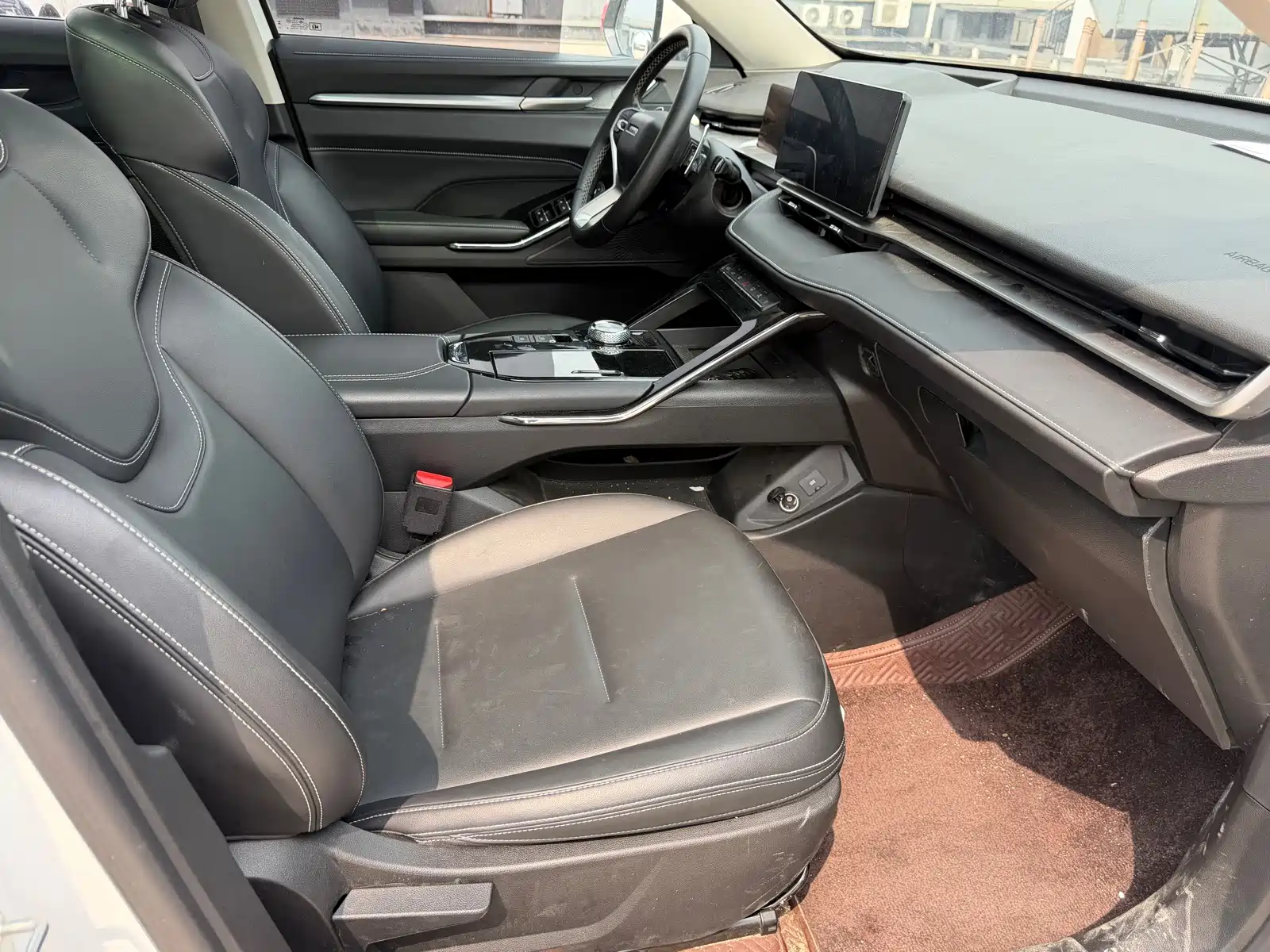Photo 13 - Haval H6