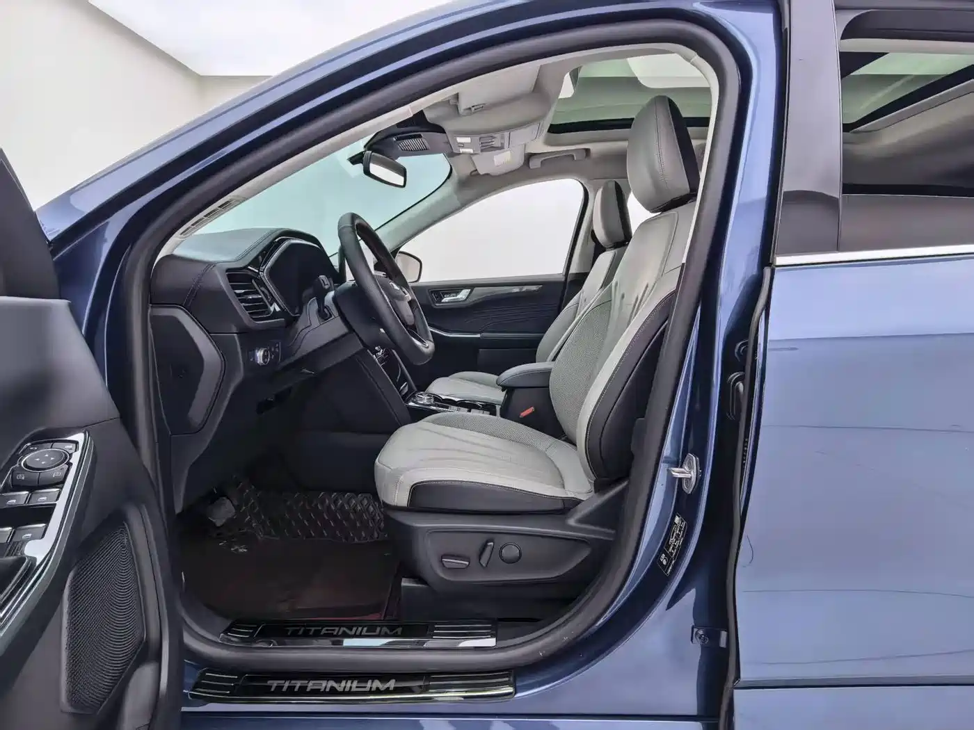 Ford Escape 2022 2020 EcoBoost 245 AWD Premium Edition
