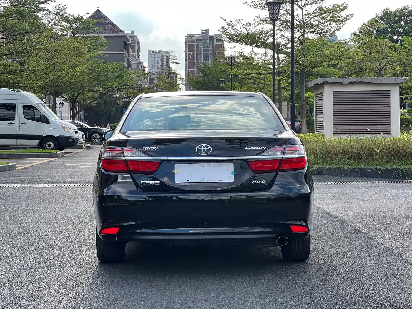 Фото 5 - Toyota Camry