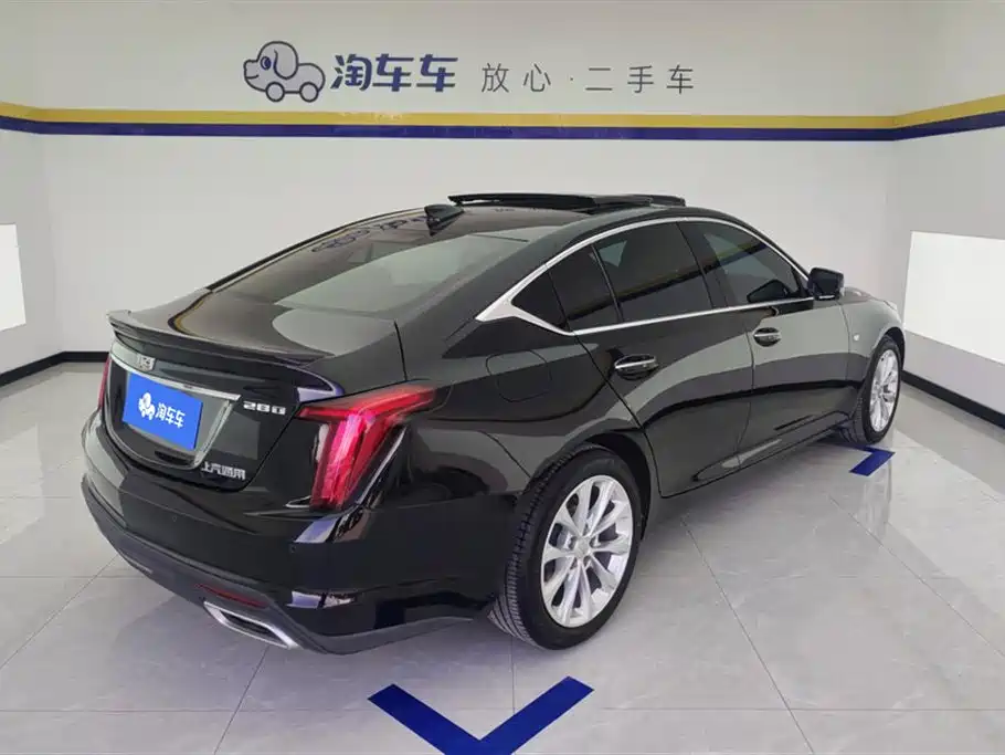 CADILLAC CT5