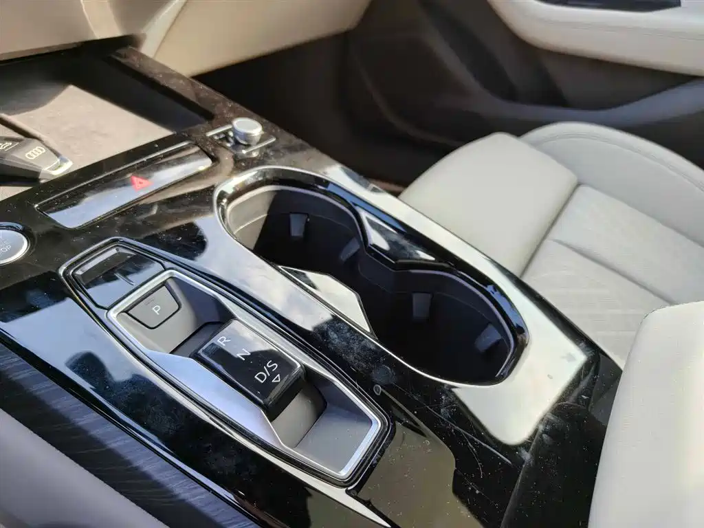 Audi A5L 2026 2.0T Sport Edition фото 12