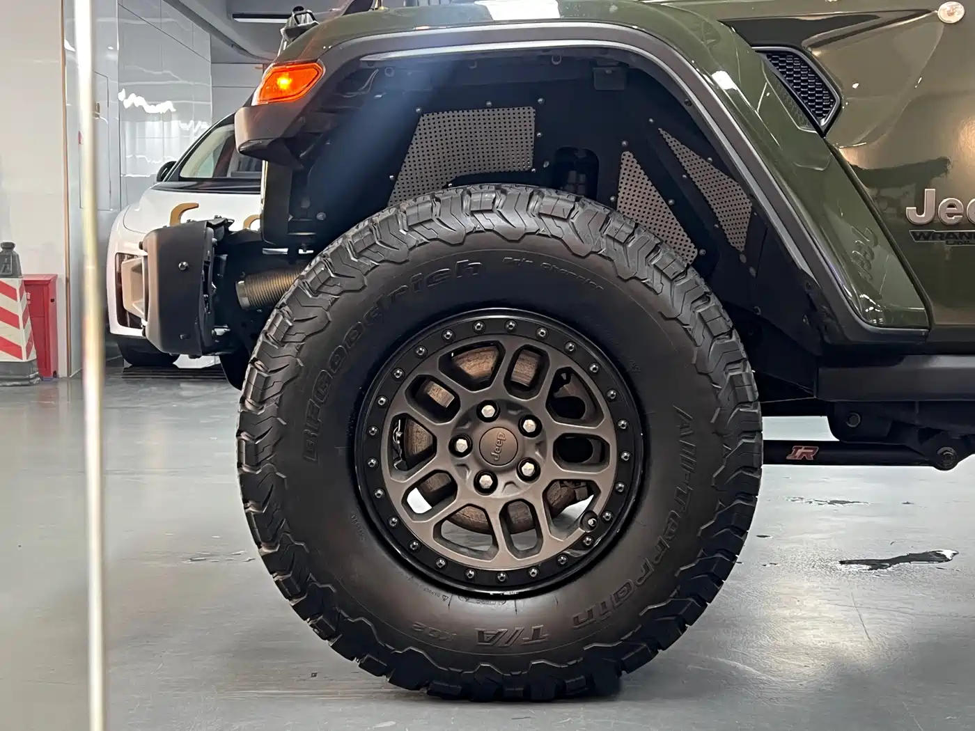 Photo 19 - Jeep Wrangler