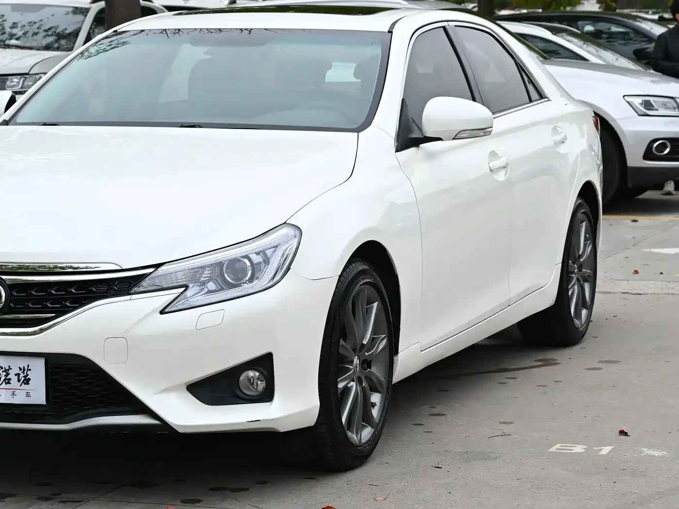 Toyota Reiz 2013 2.5V Elite Edition фото 10
