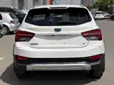 Фото 3 - Geely Vision S1