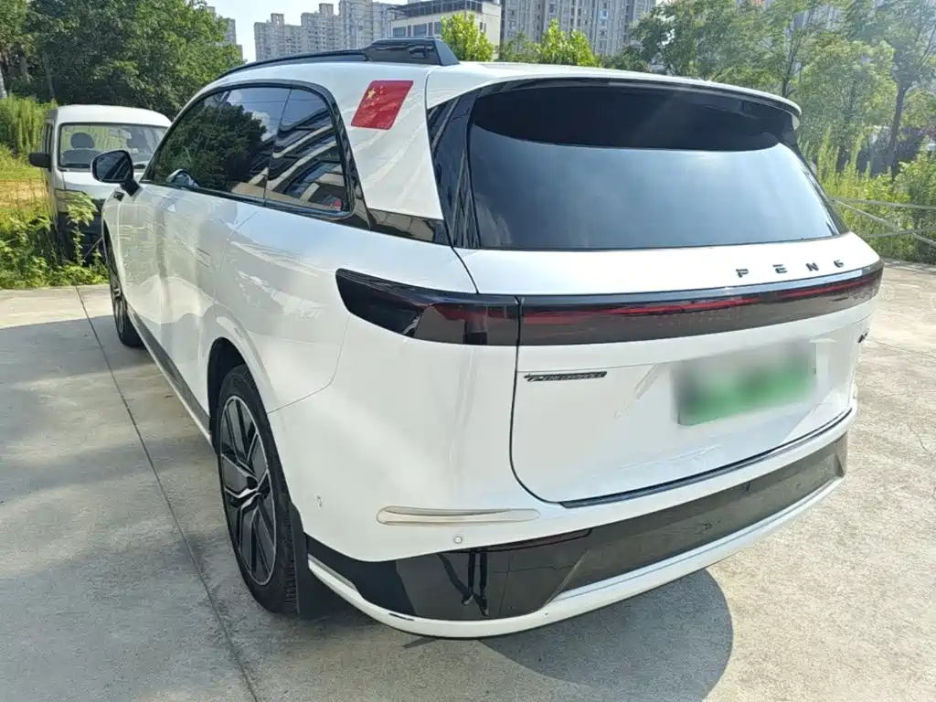 Photo 5 - XPeng G9