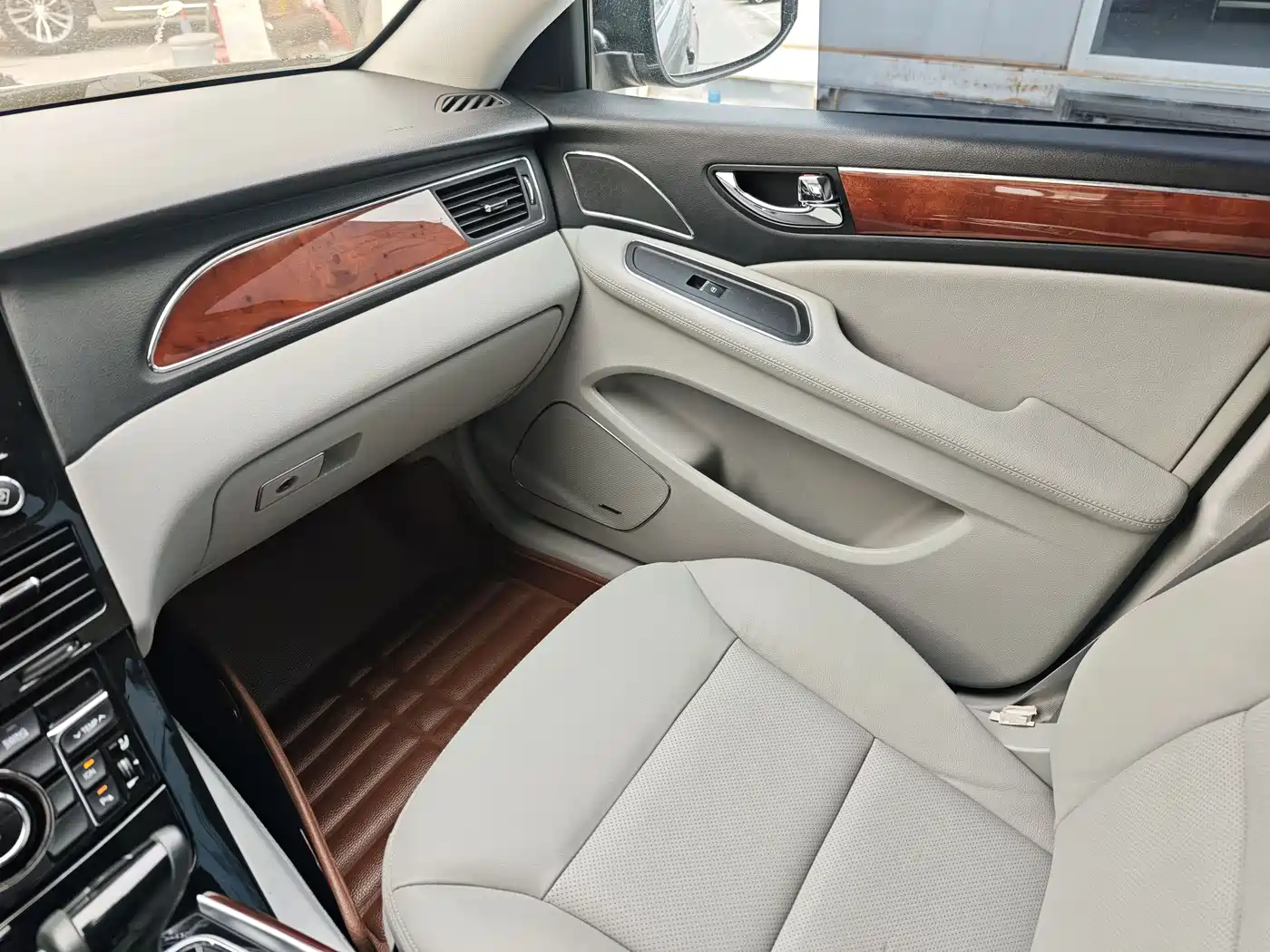 Hongqi H7 2015 2.0T Luxury фото 16