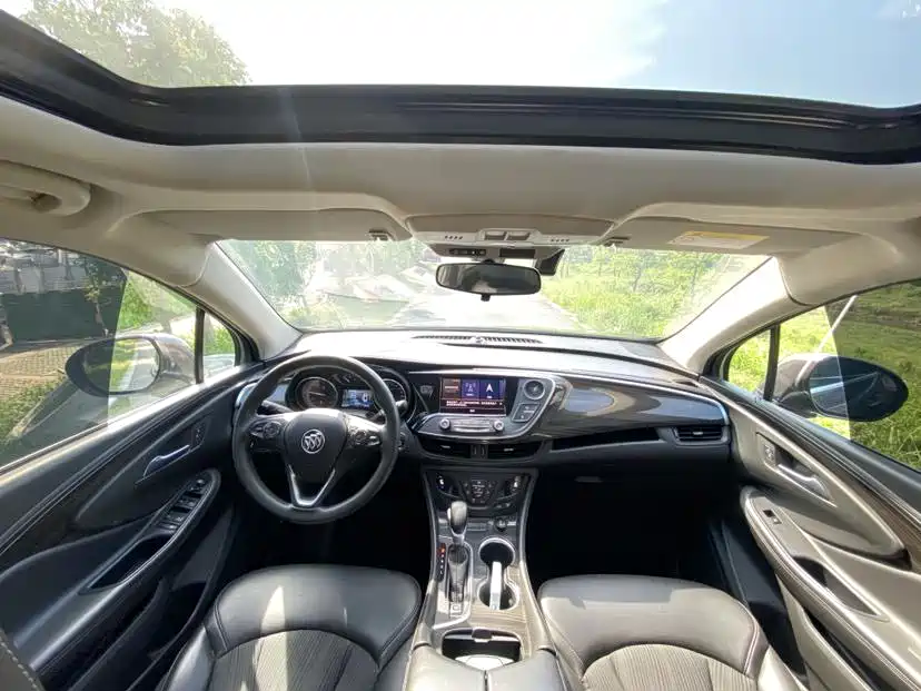 Buick Envision Plus 2020 20T FWD Leading фото 8