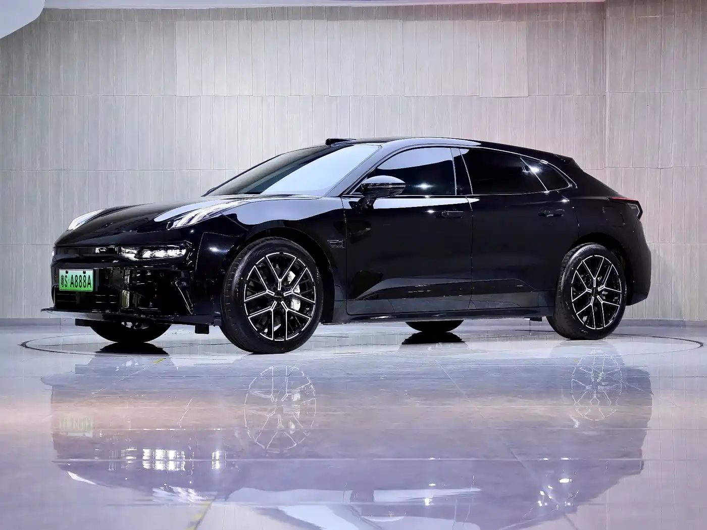 ZEEKR EXTREME KRYPTON 001