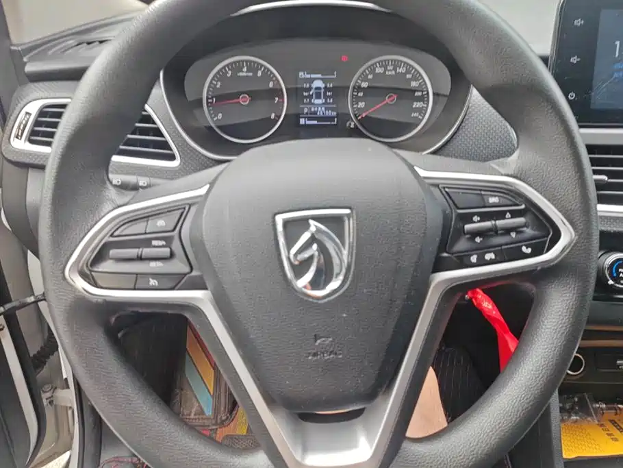 Baojun 730 2019 2019 1.5T CVT Fashion 7-Seater China V