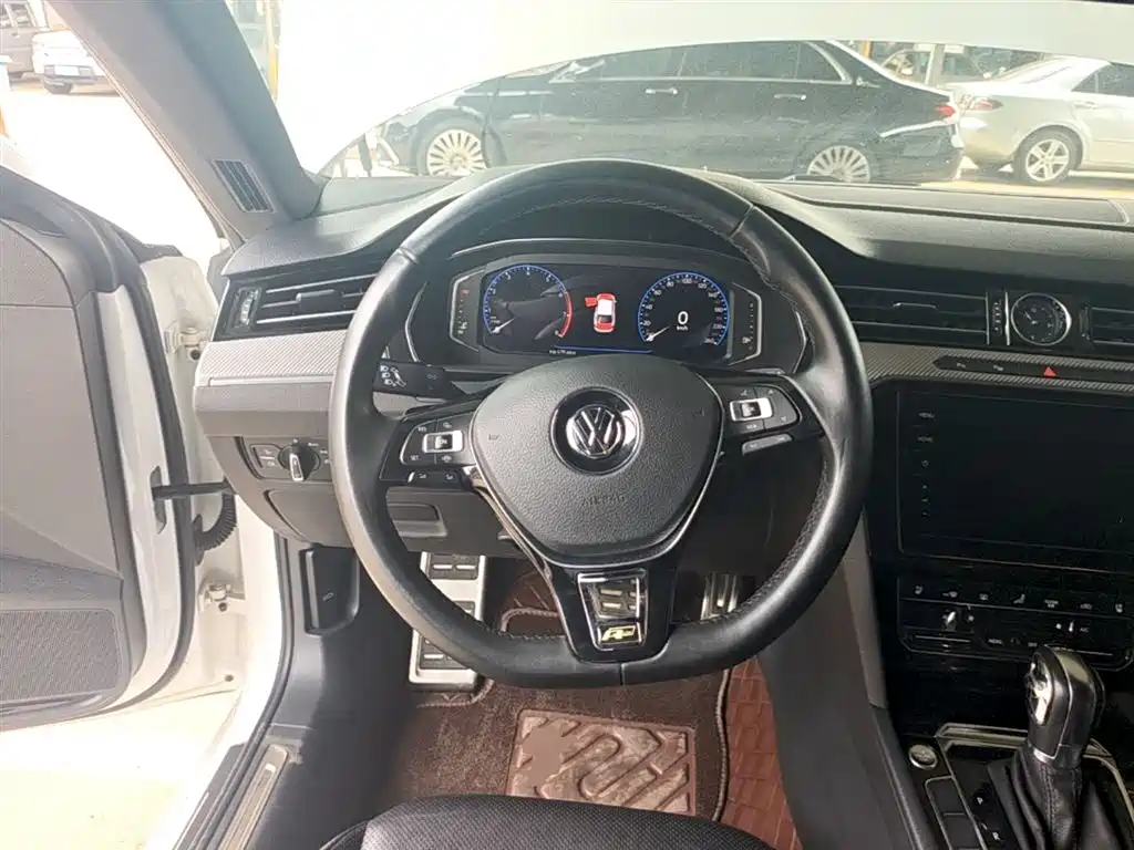 Volkswagen FAW-Volkswagen CC 2020 330TSI Glamour Version China VI фото 11